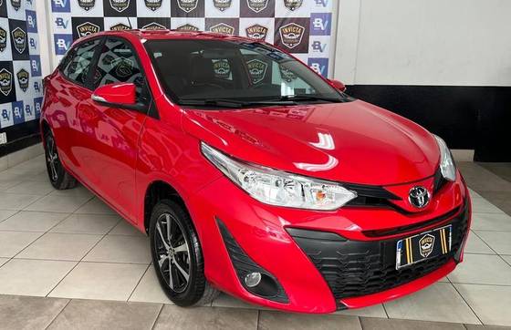 TOYOTA YARIS 1.3 16V FLEX XL LIVE MULTIDRIVE TOYOTA YARIS 1.3 16V FLEX XL LIVE MULTIDRIVE